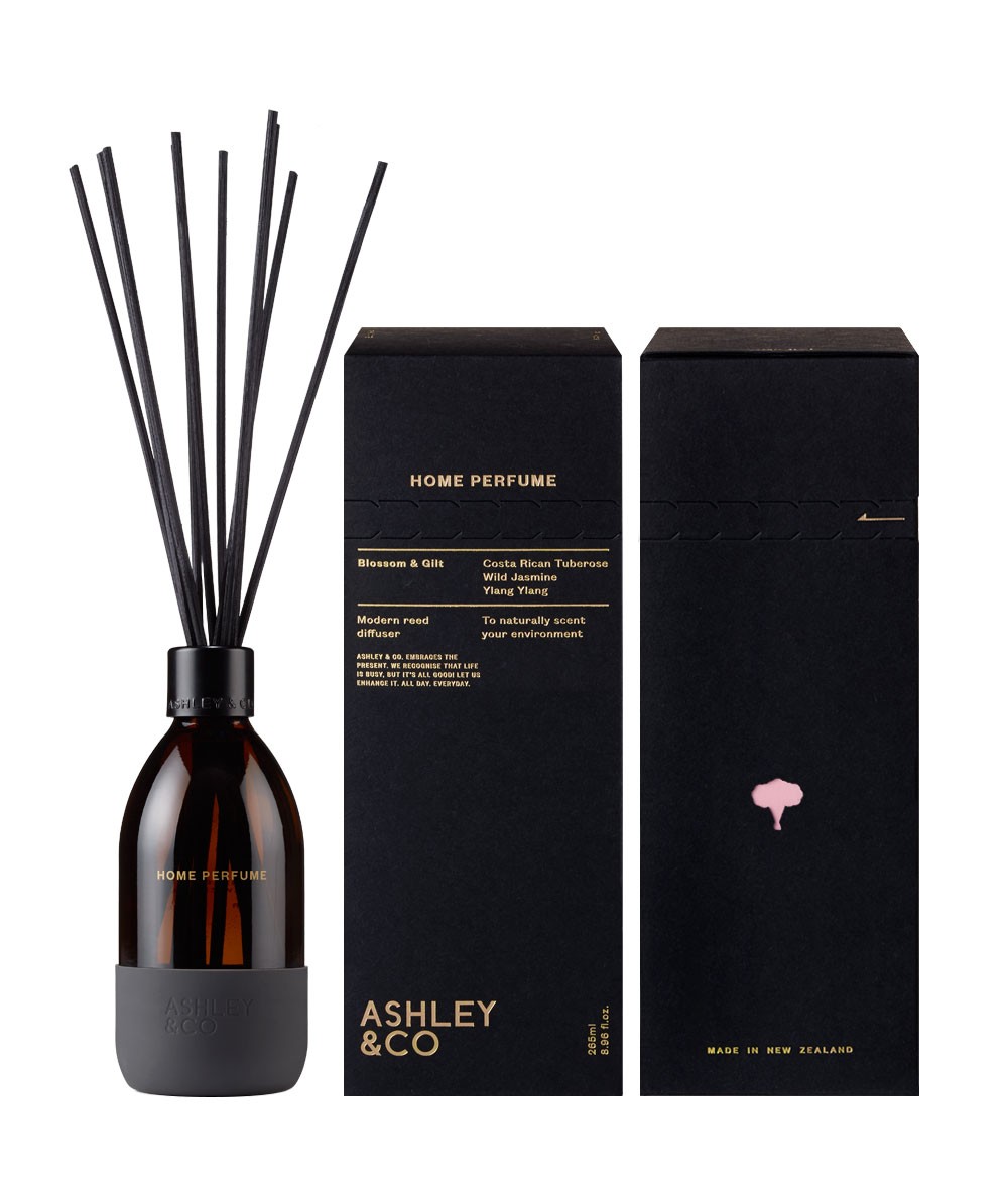 Home fragrance. Reed Diffuser (тростниковый диффузор). Perfume Diffuser. Аромадиффузор PNG. Home Scent Diffuser.